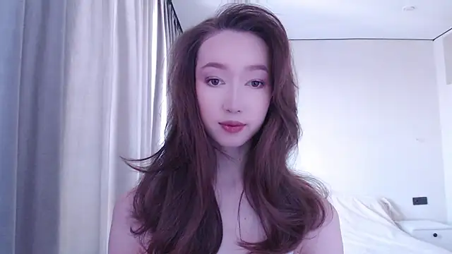 Snapshot of _luna_022 chatting on December 23, 5:49 am luna 022 online show from December 23, 5:49 am