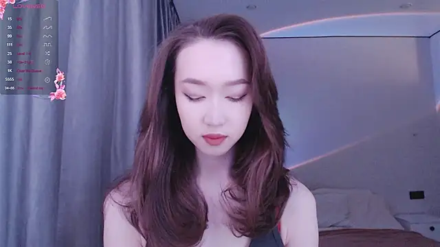 Snapshot of _luna_022 chatting on December 31, 2:08 am luna 022 online show from December 31, 2:08 am