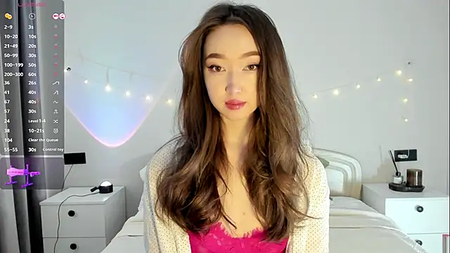 Snapshot of _luna_022 chatting on September 19, 4:25 am luna 022 online show from September 19, 4:25 am