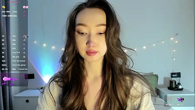 Snapshot of _luna_022 chatting on October 12, 4:33 am luna 022 online show from October 12, 4:33 am