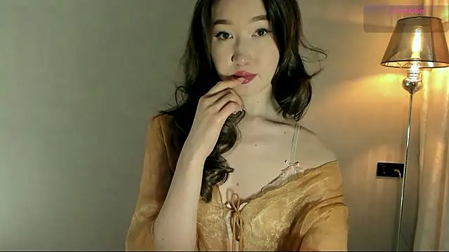 Snapshot of _luna_022 chatting on March 14, 1:38 pm luna 022 online show from March 14, 1:38 pm