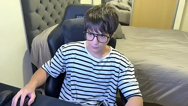 SasukeUhchiaa online show from March 11, 11:48 pm