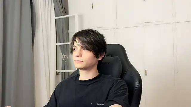 SasukeUhchiaa online show from March 25, 2:06 am