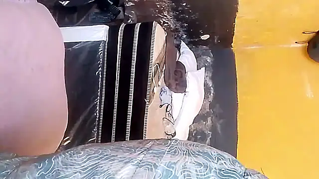 LULE37587001 online show from February 18, 8:32 am