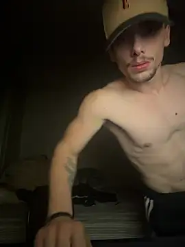 trippyski online show from February 25, 7:07 am