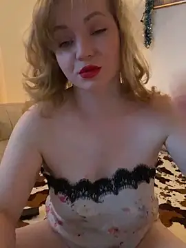 Lady  Maria online show from April 15, 4:14 pm