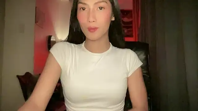 Snapshot of Bella_Gordon chatting on October 13, 4:51 pm Bella Gordon online show from October 13, 4:51 pm