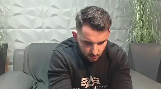 Antoniodiamond online show from January 14, 8:04 pm