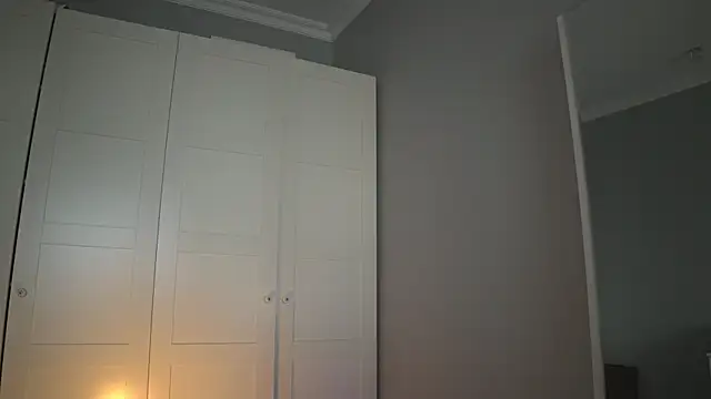 Snapshot of -JuicyMolly- chatting on May 12, 3:42 pm -JuicyMolly- online show from May 12, 3:42 pm