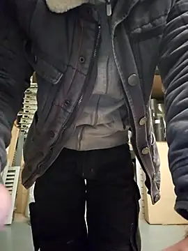 Snapshot of Xcoquinx chatting on November 20, 9:31 am Xcoquinx online show from November 20, 9:31 am