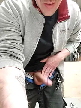 Snapshot of Xcoquinx chatting on February 24, 12:58 pm Xcoquinx online show from February 24, 12:58 pm