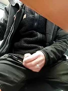 Snapshot of Xcoquinx chatting on March 27, 12:27 pm Xcoquinx online show from March 27, 12:27 pm