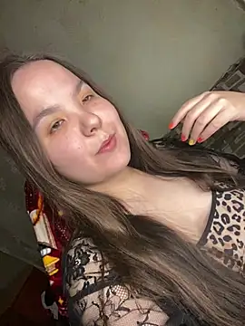 Var Kiss online show from February 14, 2:36 pm