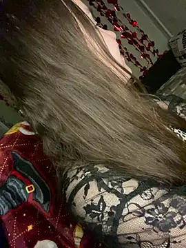 Var Kiss online show from February 25, 4:49 pm