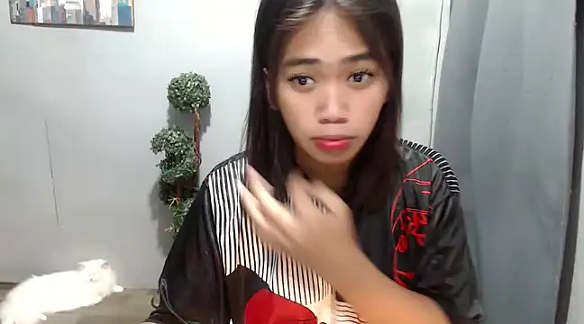 pinay sofia online show from March 17, 1:35 am