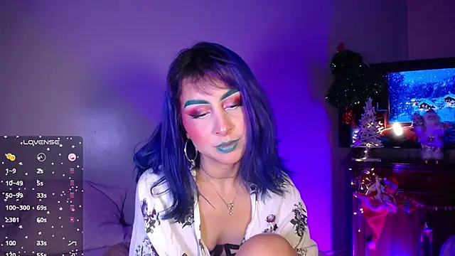 Cinamoonn online show from December 27, 9:00 pm