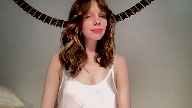 Nikki Mimimi online show from January 31, 10:20 am