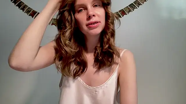 Nikki Mimimi online show from February 7, 10:19 am