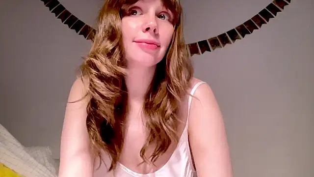 Nikki Mimimi online show from December 18, 10:10 am