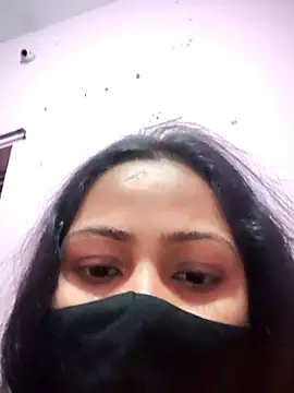 Shristiprakash0 online show from March 21, 5:49 pm