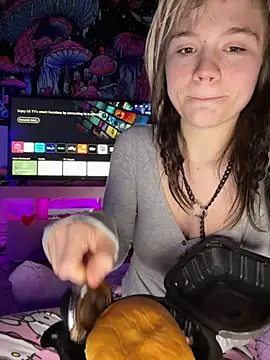 Cutiepiespanks online show from February 7, 2:37 am