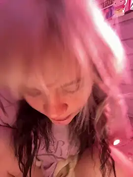 Cutiepiespanks online show from April 8, 7:14 pm