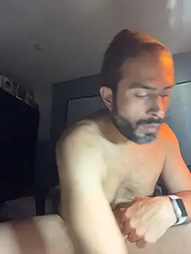 JayJayRod online show from April 15, 5:09 pm