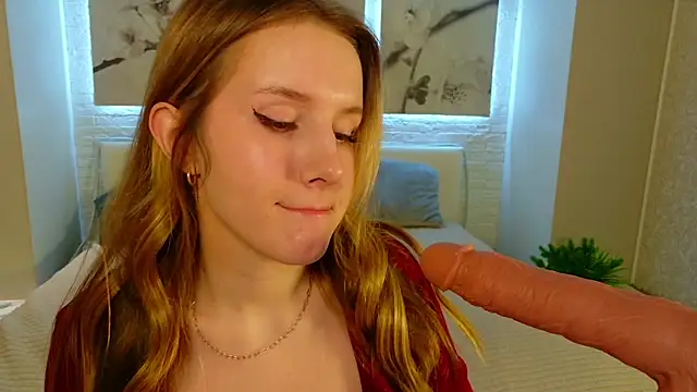 Betty June online show from February 10, 8:13 pm