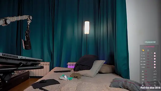 VIktorSecret online show from February 12, 3:01 am