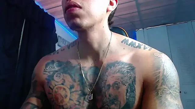 Adam Hudsond online show from October 30, 3:13 pm