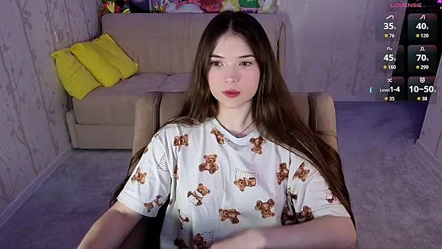 Eva Davie online show from February 8, 11:24 am