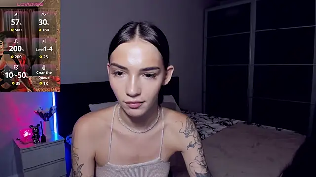 SophieCatty online show from September 8, 7:46 pm