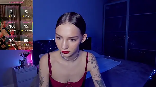 SophieCatty online show from February 13, 9:44 pm