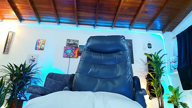 Snapshot of RyanCarter_ chatting on September 28, 3:50 pm RyanCarter  online show from September 28, 3:50 pm