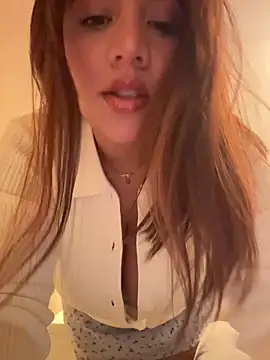 marcimaa online show from March 13, 11:00 pm