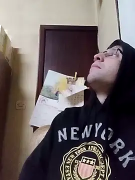 Snapshot of White_rabbit_ chatting on January 20, 9:11 pm White rabbit  online show from January 20, 9:11 pm