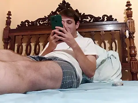 Snapshot of White_rabbit_ chatting on September 21, 9:16 pm White rabbit  online show from September 21, 9:16 pm