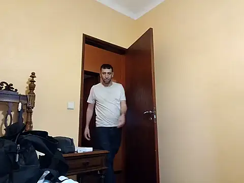 White rabbit  online show from October 31, 3:13 pm