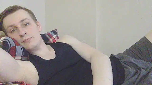Snapshot of your_andy chatting on May 31, 5:37 am your andy online show from May 31, 5:37 am