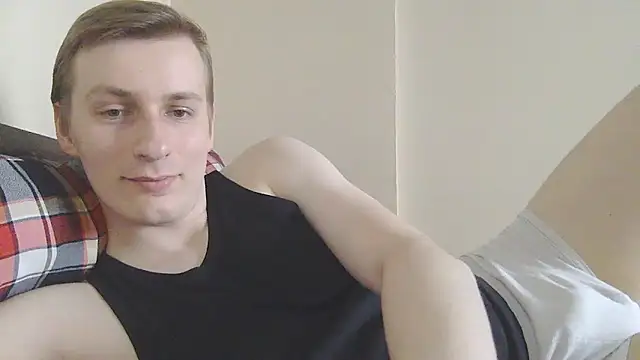 Snapshot of your_andy chatting on June 10, 6:34 am your andy online show from June 10, 6:34 am