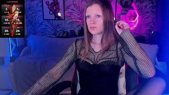 Snapshot of Devi_Evi chatting on March 10, 8:12 pm Devi Evi online show from March 10, 8:12 pm