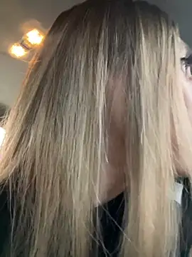 Eva Ryen online show from September 12, 4:07 pm