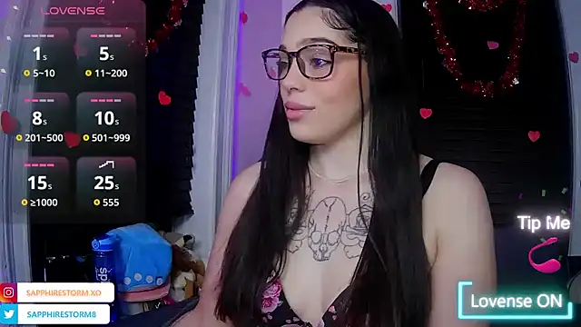 sapphirestorm8 online show from February 5, 3:11 am