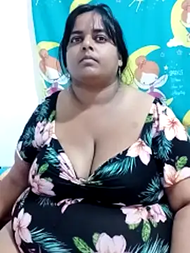 SusanaEshwar online show from February 24, 9:13 pm