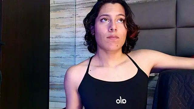 oliver  brown online show from January 10, 12:01 am