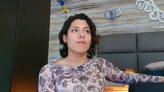 oliver  brown online show from January 13, 12:38 am