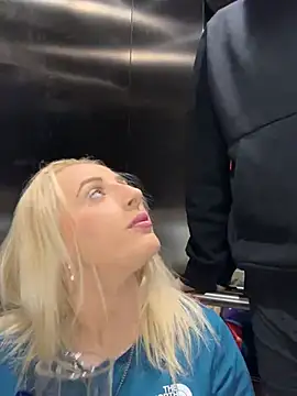 Strongqueen online show from January 12, 11:15 pm