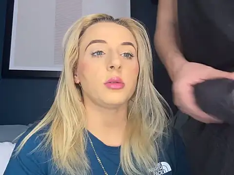 Strongqueen online show from February 15, 8:43 pm