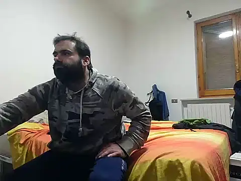 Attila985 online show from November 7, 8:42 pm