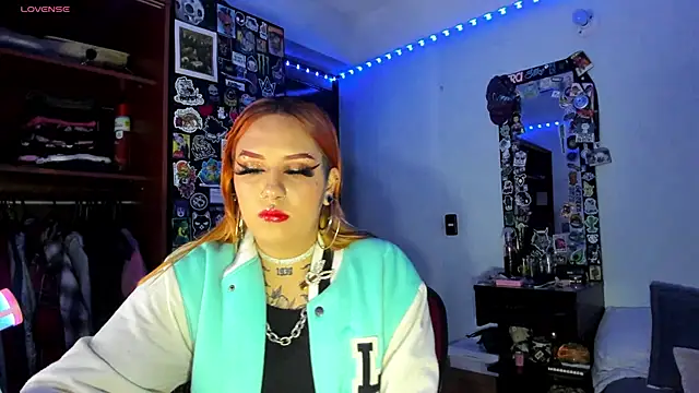 Snapshot of Jessie_williams chatting on December 4, 4:43 am Jessie williams online show from December 4, 4:43 am